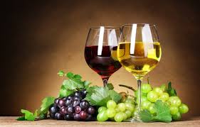 Потребление вина полезно пациентам, страдающим от диабета второго типа – тем, кто должен следить за уровнем сахара в крови.